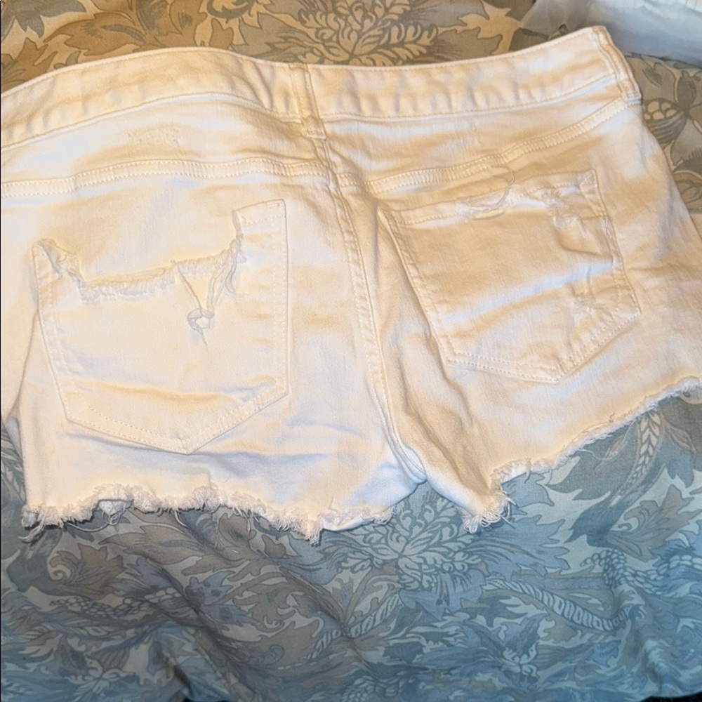 Women's Express White Distressed Shorts Sz 8 - Picture 5 of 7